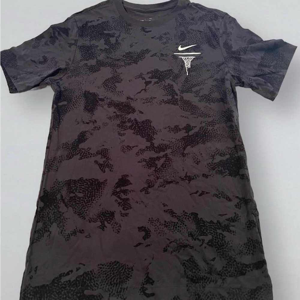 Nike Heavyweight Black Camo Basketball T-Shirt